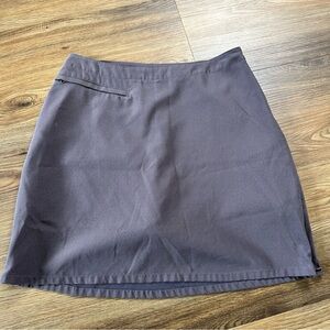 Patagonia Duway‎ Skort Skirt Size 6 Gray Built in Shorts Zip Pockets Repel Water